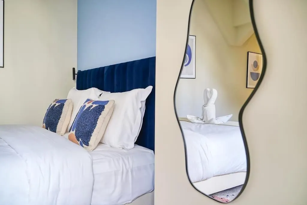 Apartment 4g#appart 8pers # 3 # Commerce # 15#ac *